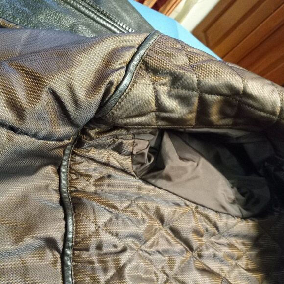 Wilson Leather Jacket with Thinsulate Ultra lining - Picture 9 of 15